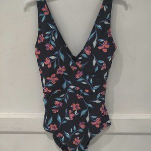 NWT Lands' End Women's Modest V-Neck Slender Wrap One Piece Size 8T $120 Z830